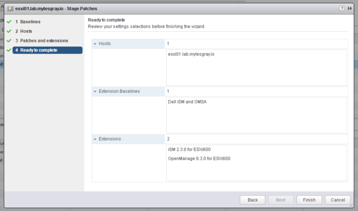 Stage and remediate host with VUM